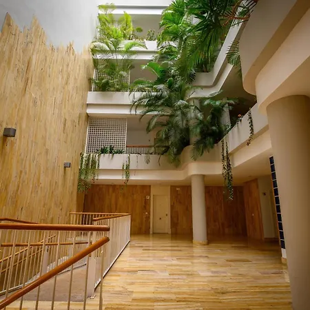 New Full Private With Pool And Parking Apartment *