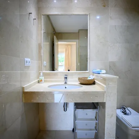 Apartment New Full Private With Pool And Parking