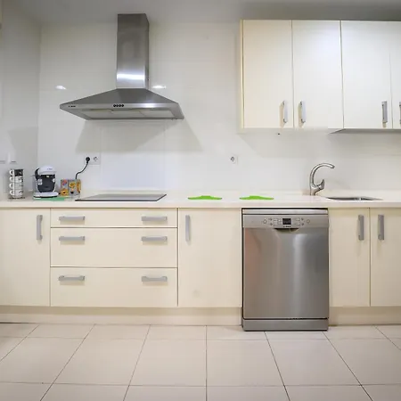Apartment New Full Private With Pool And Parking